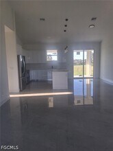 3812 NW 38th St in Cape Coral, FL - Building Photo - Building Photo