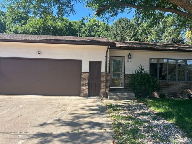 property at 602 E 57th St