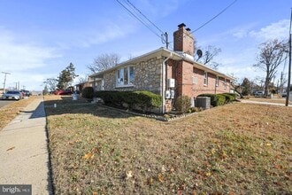 8402 Holman Ave in Pennsauken, NJ - Building Photo - Building Photo