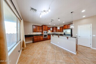 9121 W Plum Rd in Peoria, AZ - Building Photo - Building Photo