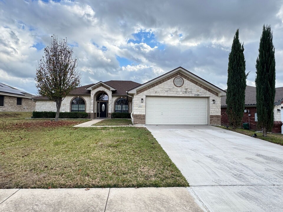 5702 Graphite Dr in Killeen, TX - Building Photo