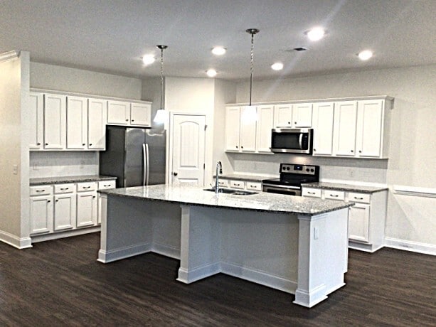 104 Stagecoach Ln in Summerville, SC - Foto de edificio - Building Photo