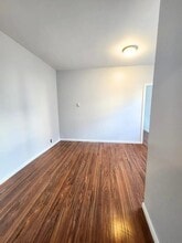 14 Cooper St in Bayonne, NJ - Building Photo - Building Photo