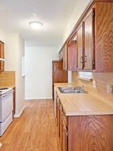630 Overlook Ct in Arlington, TX - Foto de edificio - Building Photo