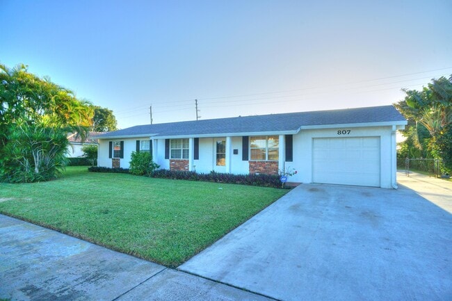 property at 807 Easterly Rd