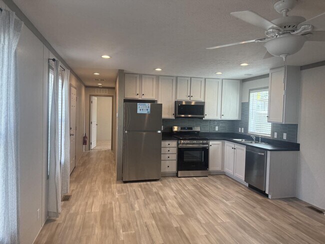 3513 Jane Anne Terrace in Lansing, MI - Building Photo - Building Photo
