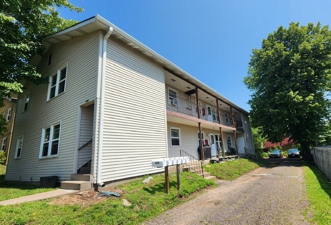 property at 609 Mt Nemo Ave