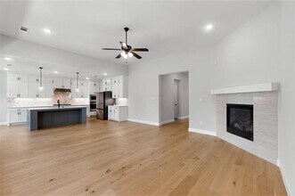 1525 Wild Indigo Dr in Mansfield, TX - Building Photo - Building Photo