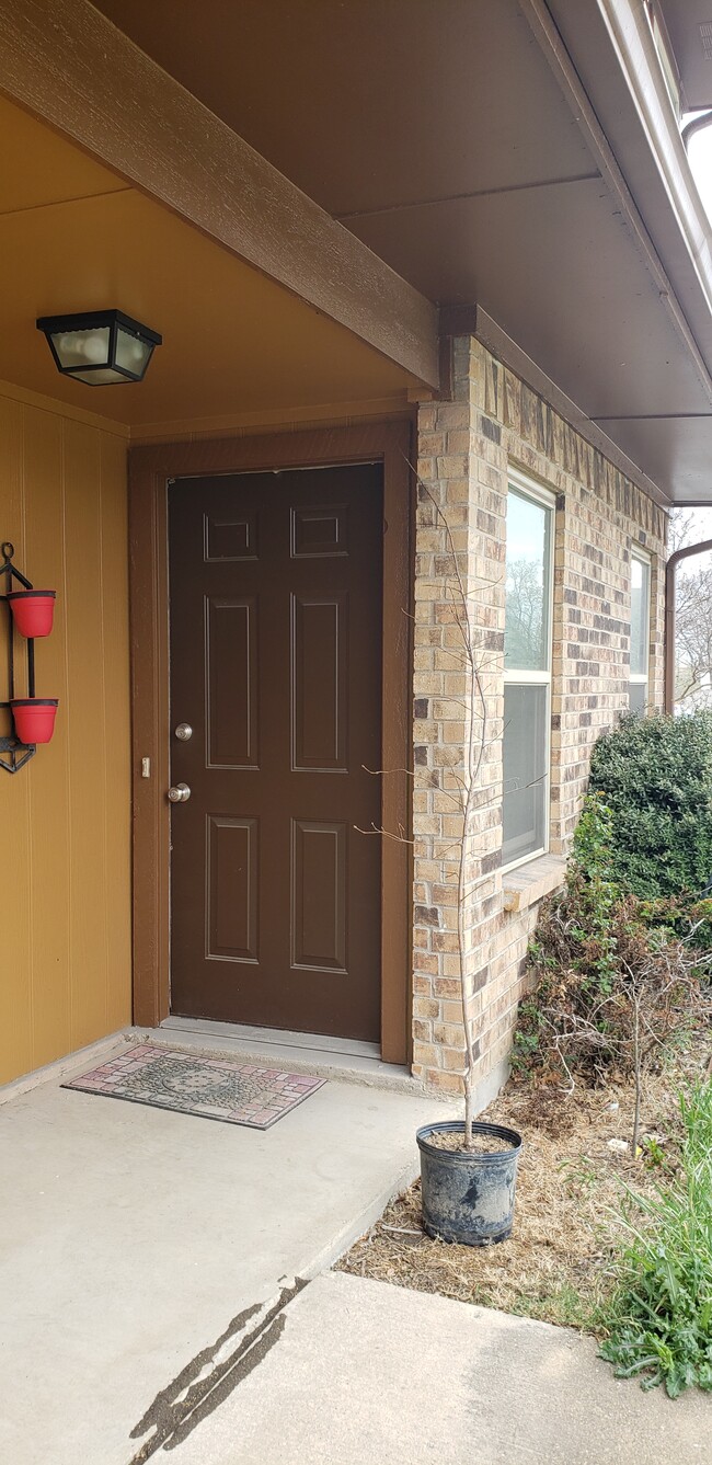 2400 Lakeview Cir in McKinney, TX - Building Photo - Building Photo