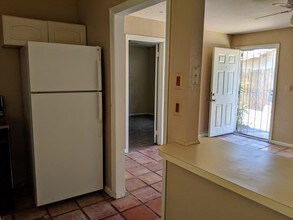 1011 E Minnezona Ave-Unit -B in Phoenix, AZ - Building Photo - Building Photo