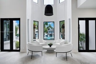 168 Fiesta Way in Fort Lauderdale, FL - Building Photo - Building Photo