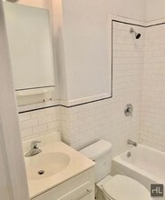 EAST 80 STREET, Unit 25 in New York, NY - Building Photo - Building Photo