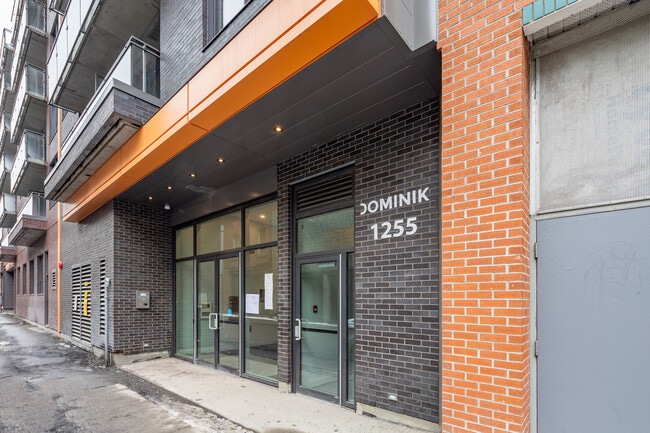 Dominik Apartments Quartier des spectacles in Montréal, QC - Building Photo - Building Photo