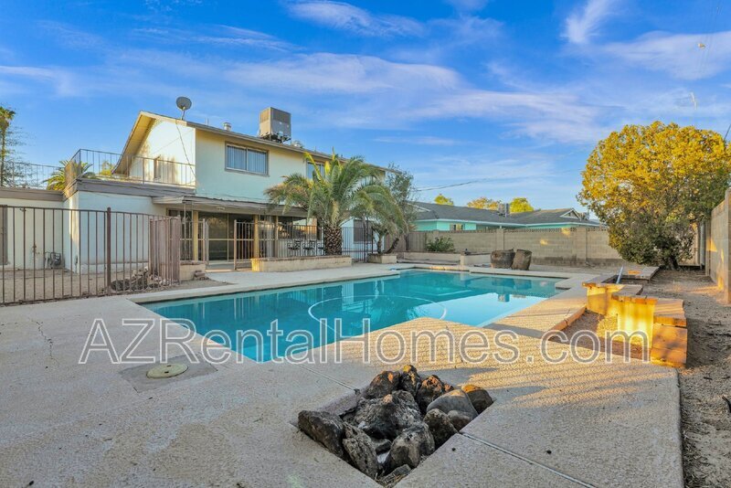 966 E La Jolla Dr in Tempe, AZ - Building Photo