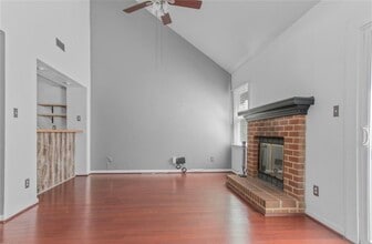 2513 Reagan Ave in Virginia Beach, VA - Building Photo - Building Photo