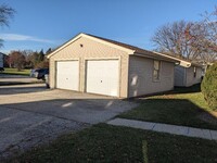 W150S6941 Cornell Cir, Unit 6945 in Muskego, WI - Building Photo - Building Photo