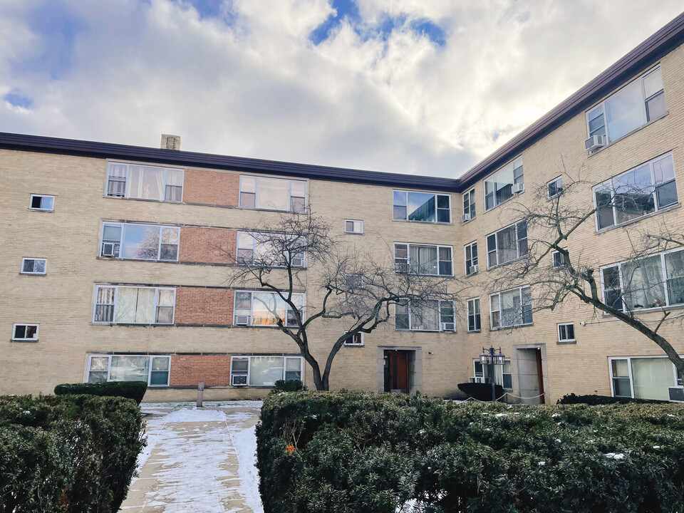 2615 W Fitch Ave in Chicago, IL - Foto de edificio
