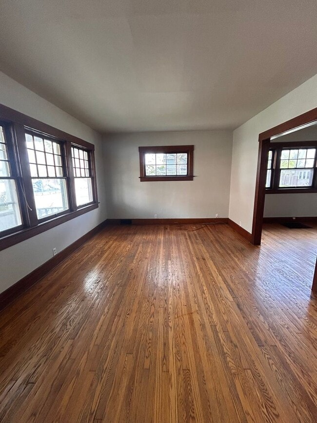 901 Cottage Ave in Fort Wayne, IN - Building Photo - Building Photo