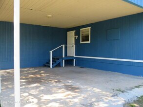 1690 Elizabeth Ave in Titusville, FL - Building Photo - Building Photo