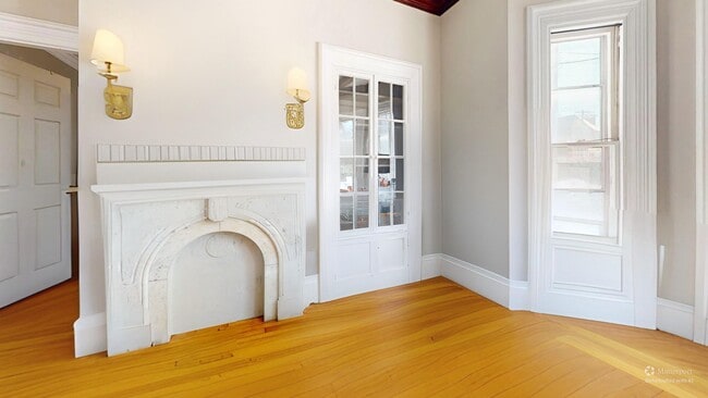 12 Lyman St in Waltham, MA - Foto de edificio - Building Photo