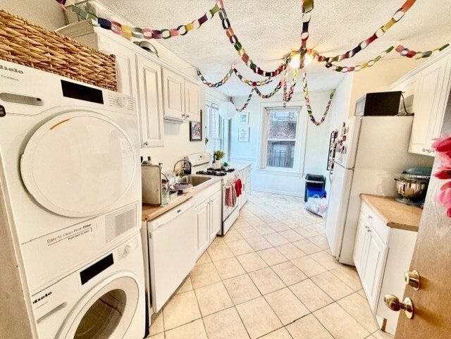 property at 11 Foster St