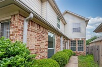 21706 Spring Vine Ln in Katy, TX - Building Photo - Building Photo