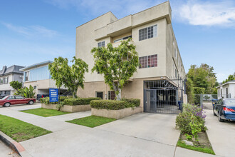 3101 Bagley Ave in Los Angeles, CA - Building Photo - Primary Photo