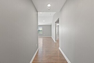 209 Candy Apple Ln in Richmond, KY - Foto de edificio - Building Photo