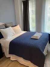 308 E 52nd St in New York, NY - Foto de edificio - Building Photo