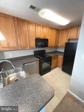 10300 Appalachian Cir in Oakton, VA - Building Photo - Building Photo