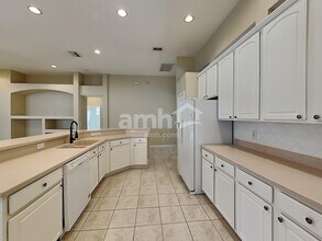 17913 Timber View St in Tampa, FL - Building Photo - Building Photo