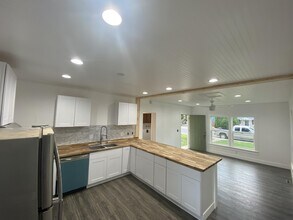 1330 E 7th St in Loveland, CO - Building Photo - Building Photo