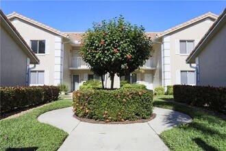 5908 Cranbrook Way in Naples, FL - Building Photo - Building Photo