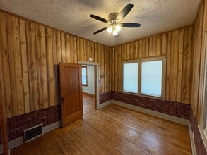 2274 Orchard St in Lincoln, NE - Building Photo - Building Photo