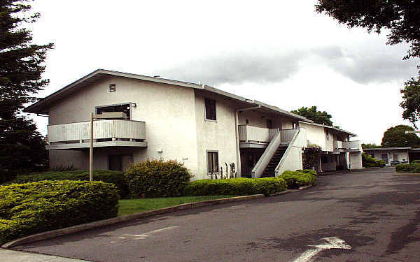 1070-1076 Imola Ave in Napa, CA - Foto de edificio - Building Photo