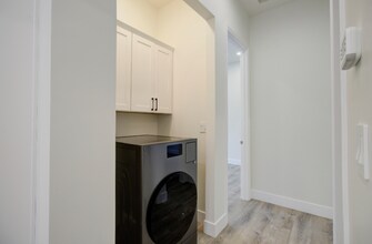 1648 Colusa Ave in Davis, CA - Foto de edificio - Building Photo