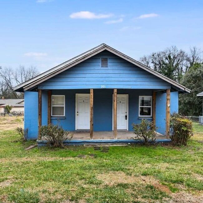 201 McGarity St in Greenville, SC - Foto de edificio - Building Photo