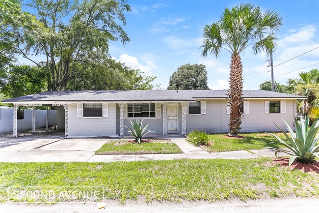 property at 2922 Buckman St