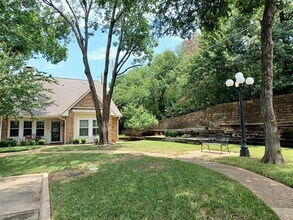 3611 Soft Wind Ct in Grapevine, TX - Building Photo - Building Photo