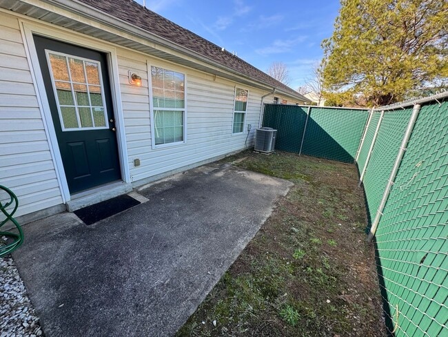 442 Flowing Creek Dr in Evans, GA - Building Photo - Building Photo
