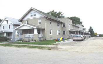 806 Sherman St in Akron, OH - Building Photo - Building Photo