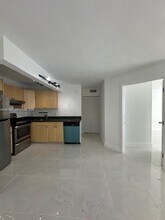 899 West Ave in Miami Beach, FL - Building Photo - Building Photo