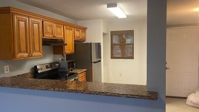 9841 Nob Hill Ln, Unit 9841 in Sunrise, FL - Building Photo - Building Photo