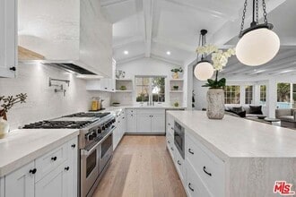 711 S Westgate Ave in Los Angeles, CA - Building Photo - Building Photo