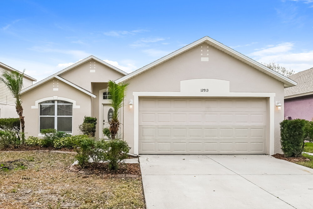 12913 Brookcrest Pl in Riverview, FL - Building Photo