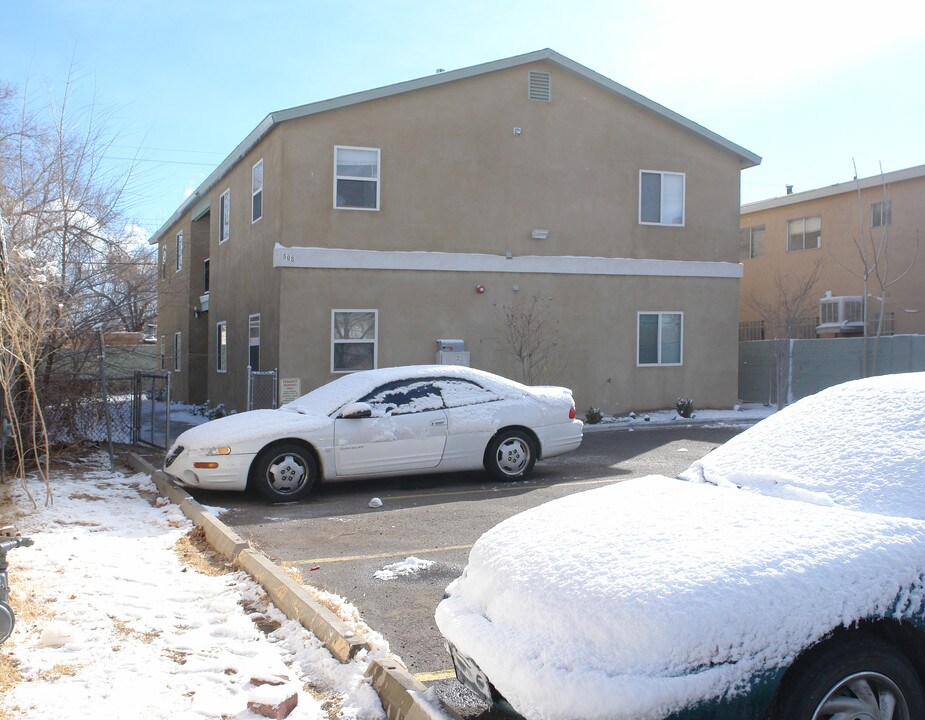 508 Ortiz Dr SE in Albuquerque, NM - Foto de edificio