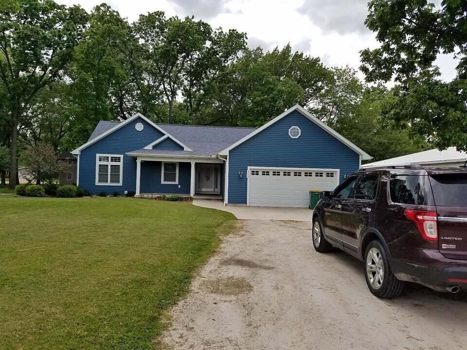 427 S Main St in Seneca, IL - Building Photo