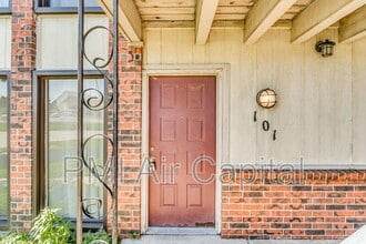 535 S Lulu Ave in Wichita, KS - Foto de edificio - Building Photo