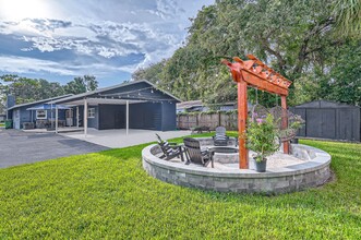 5902 S Switzer Ave in Tampa, FL - Building Photo - Building Photo