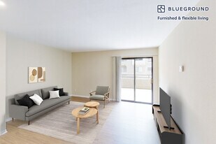 10024 Paseo Montril, Unit SI FL3-ID450A in San Diego, CA - Building Photo